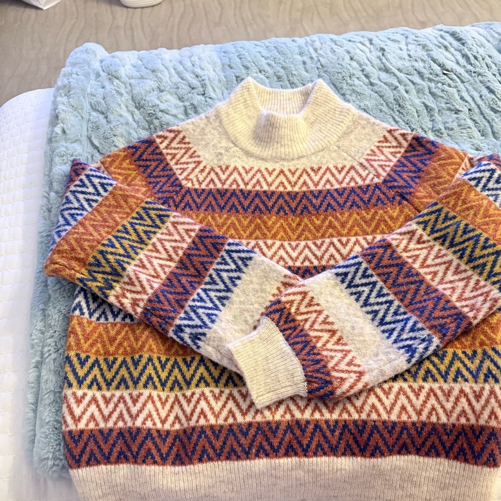 Vero Moda Multicolor Mock Neck Sweater Size Medium